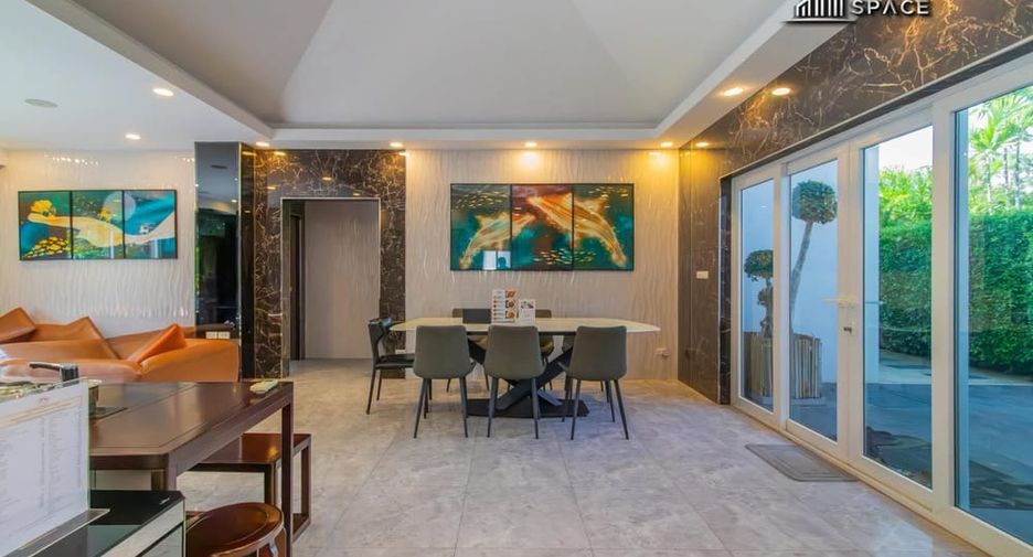 For rent 5 bedrooms villa in Bang Lamung, Chonburi