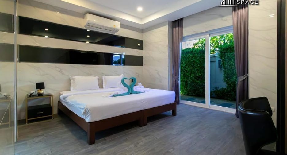 For rent 5 bedrooms villa in Bang Lamung, Chonburi