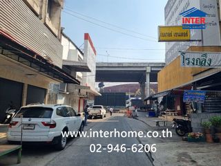 For sale 8 bedrooms retail Space in Thanyaburi, Pathum Thani