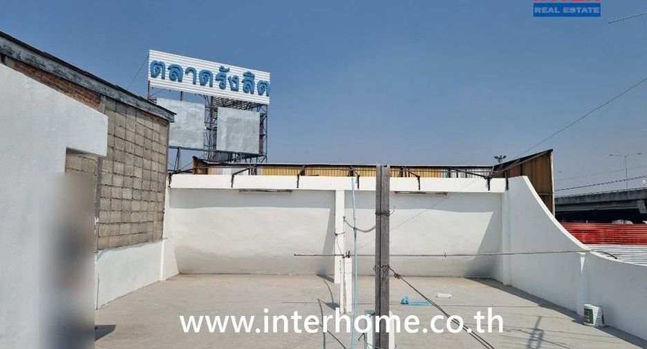 For sale 8 bedrooms retail Space in Thanyaburi, Pathum Thani
