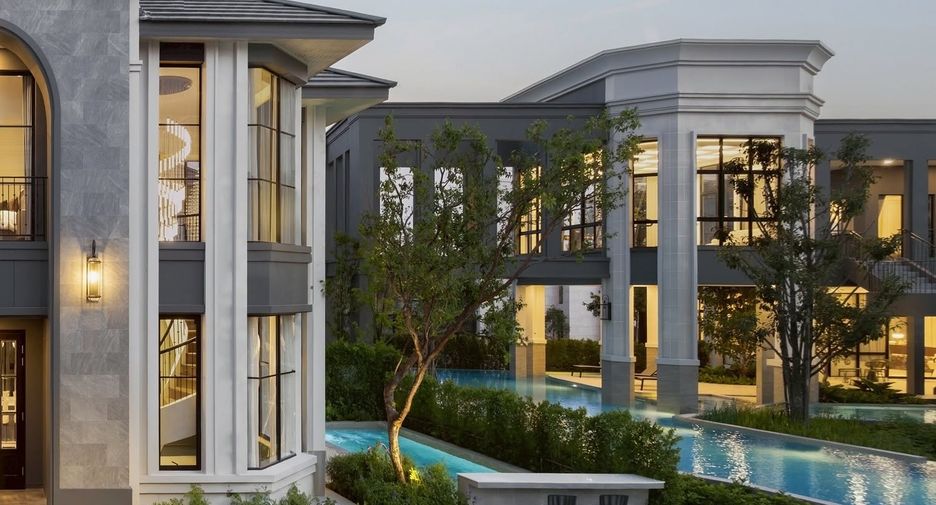 For sale 4 bedrooms house in Bang Lamung, Chonburi