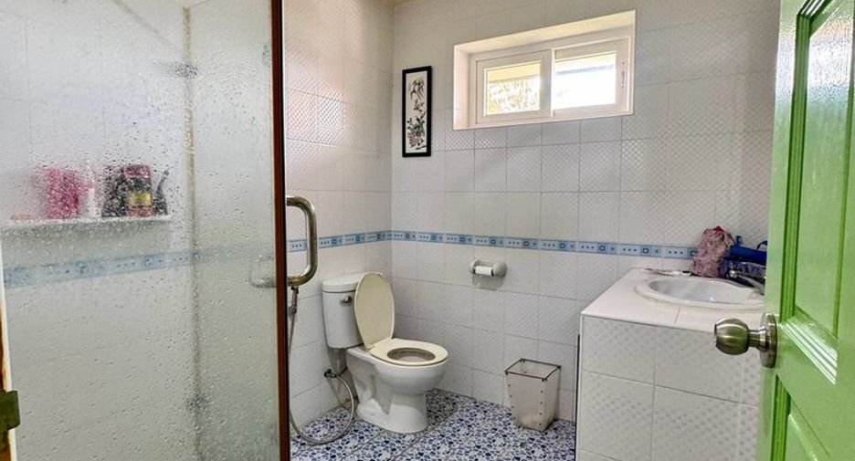 For rent 3 bedrooms house in Bang Lamung, Chonburi
