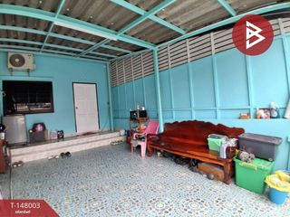 À vendre 1 chambre maison de ville à Bang Sao Thong, Samut Prakan