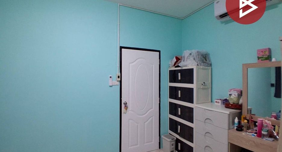Reihenhaus zum Kauf mit 1 Zimmer in Bang Sao Thong, Samut Prakan
