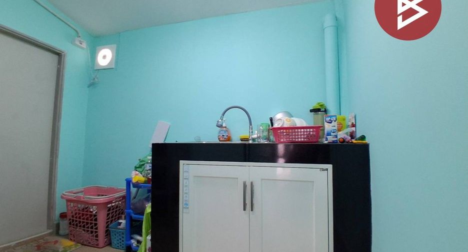 Reihenhaus zum Kauf mit 1 Zimmer in Bang Sao Thong, Samut Prakan