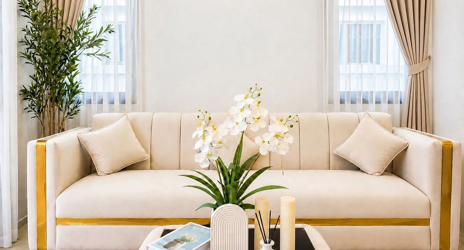 For rent 4 bedrooms house in Bang Lamung, Chonburi