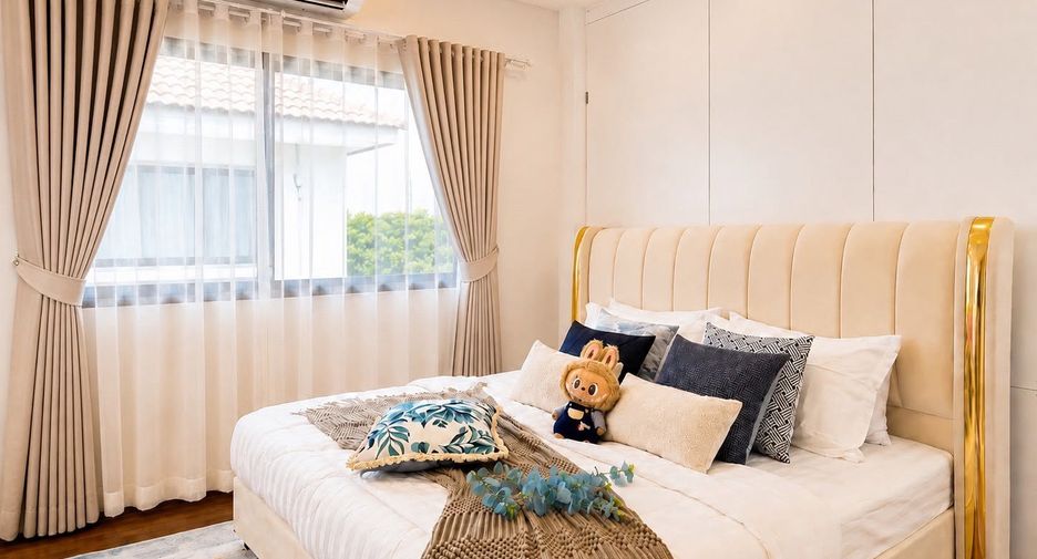 For rent 4 bedrooms house in Bang Lamung, Chonburi
