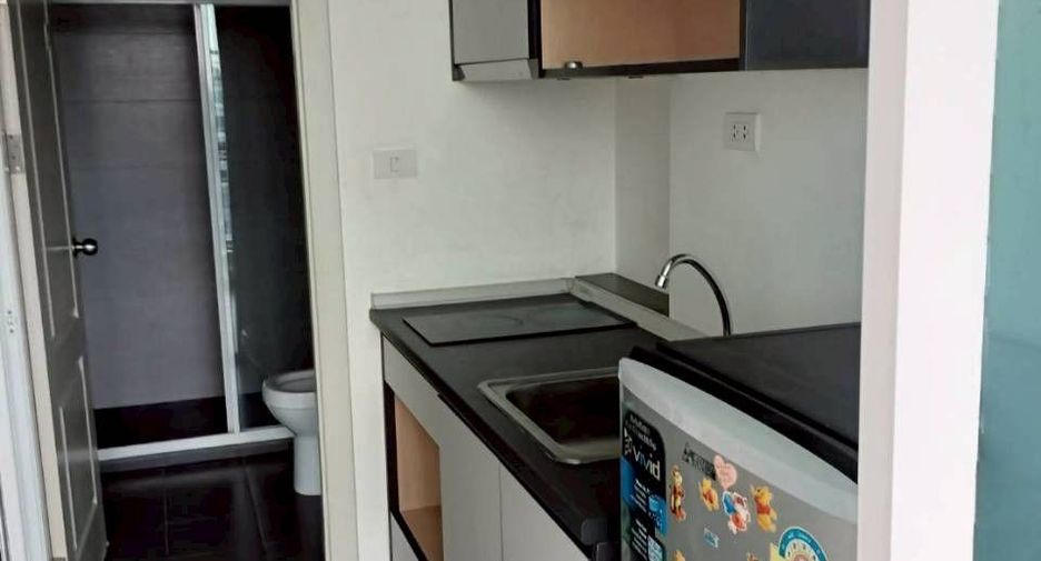 À vendre 1 chambre condo à Bang Kapi, Bangkok