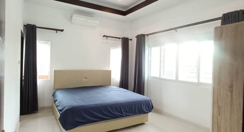 For sale 3 bedrooms villa in Huay Yai, Pattaya