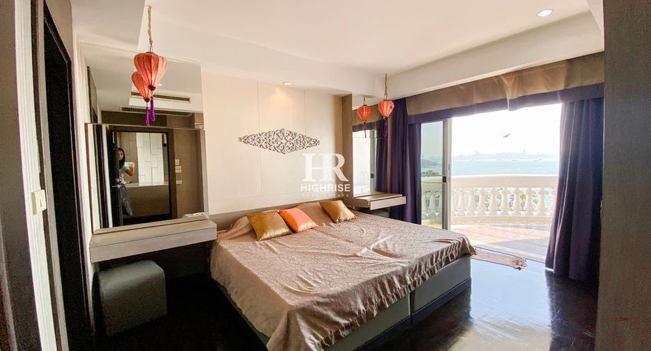 For sale 3 bedrooms condo in Bang Lamung, Chonburi