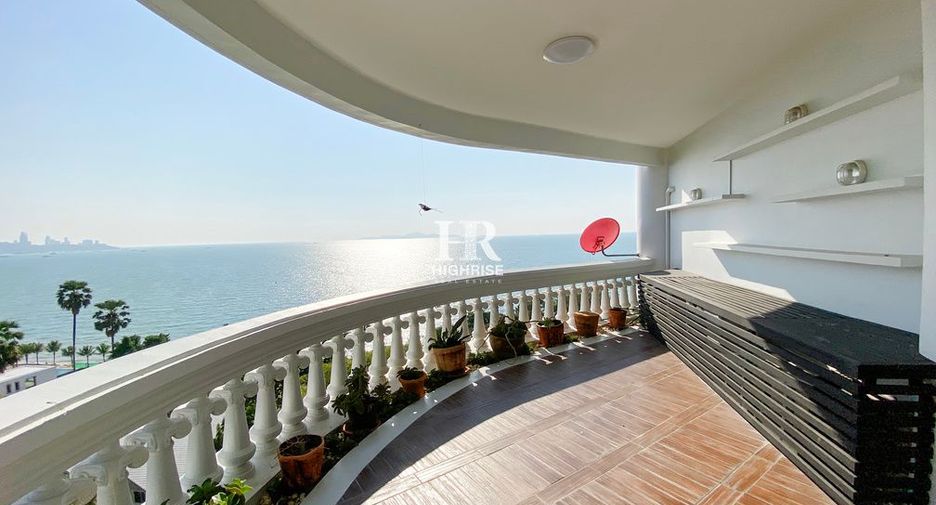 For sale 3 bedrooms condo in Bang Lamung, Chonburi
