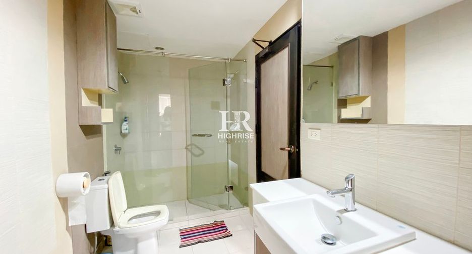 For sale 3 bedrooms condo in Bang Lamung, Chonburi