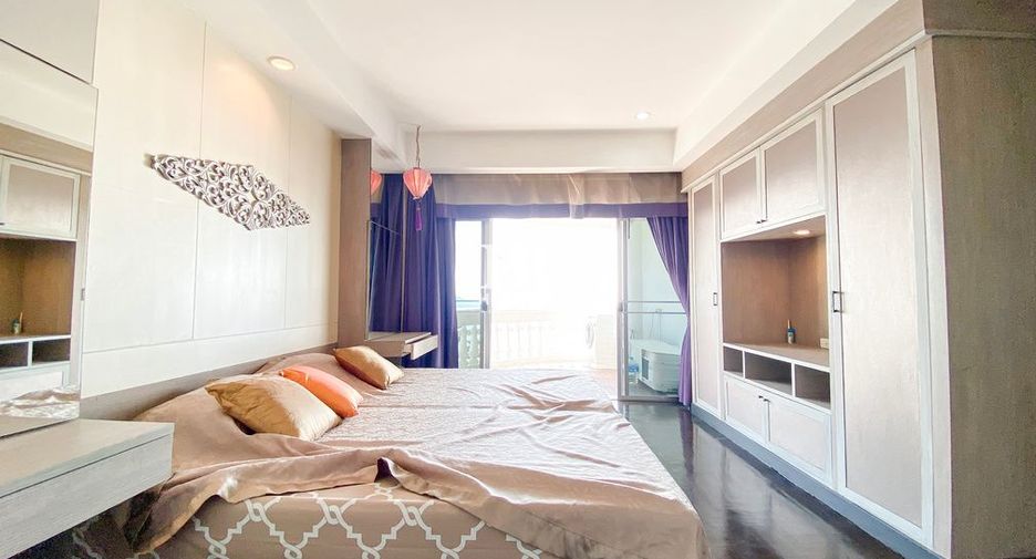 For sale 3 bedrooms condo in Bang Lamung, Chonburi