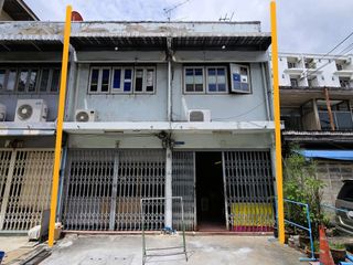 Local comercial en venta de 4 habitaciones en Phra Nakhon, Bangkok