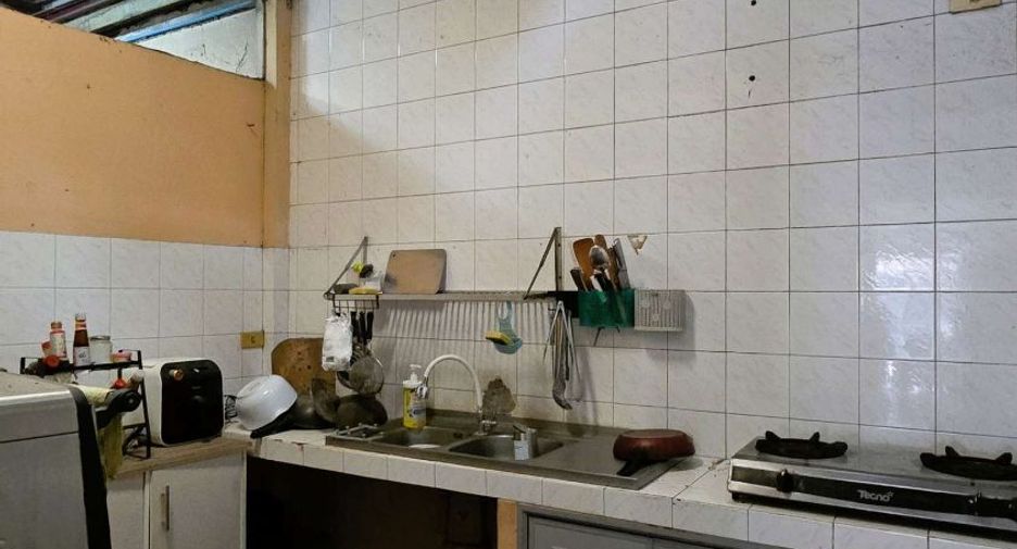 Local comercial en venta de 4 habitaciones en Phra Nakhon, Bangkok