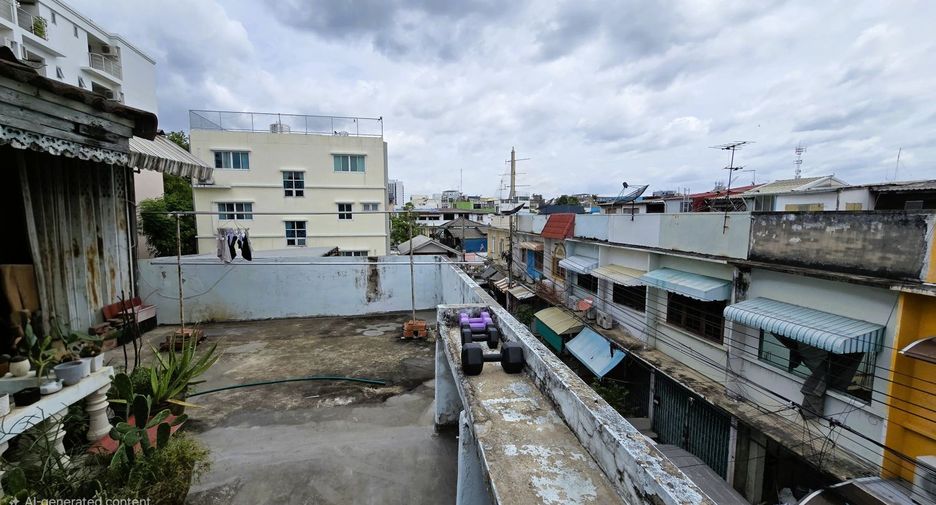 Local comercial en venta de 4 habitaciones en Phra Nakhon, Bangkok