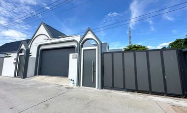 À vendre 3 chambres villa à Bang Lamung, Chonburi