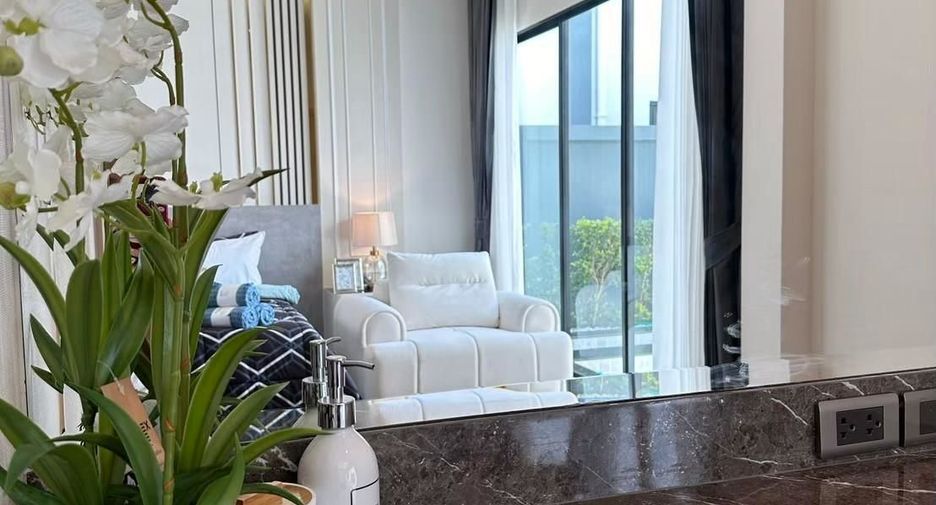 À vendre 3 chambres villa à Bang Lamung, Chonburi
