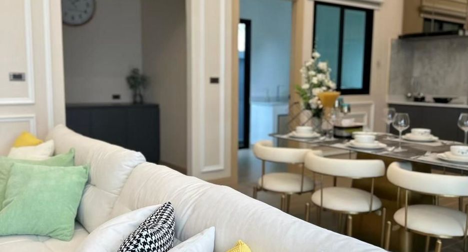 À vendre 3 chambres villa à Bang Lamung, Chonburi
