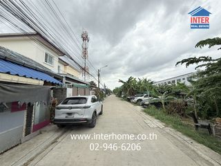 For sale 8 bedrooms warehouse in Bang Kapi, Bangkok