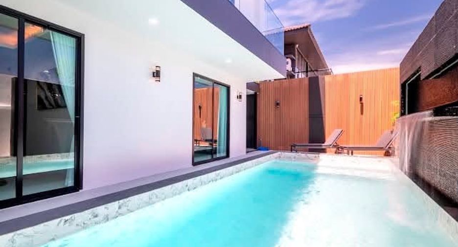 For rent 5 bedrooms villa in Jomtien, Pattaya