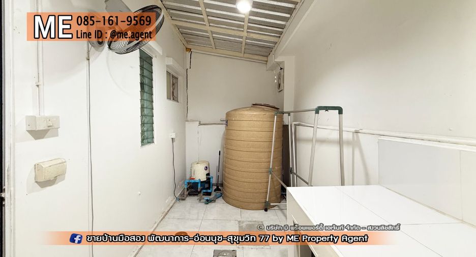 For rent 3 bedrooms townhouse in Suan Luang, Bangkok