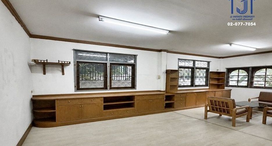 Casa en venta de 3 habitaciones en Lak Si, Bangkok
