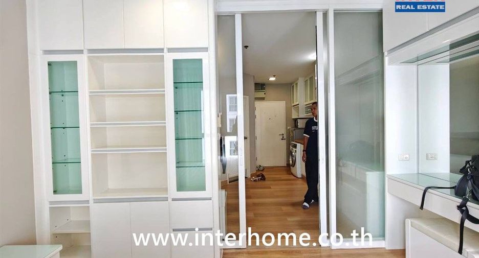 For sale 2 bedrooms condo in Pathum Wan, Bangkok