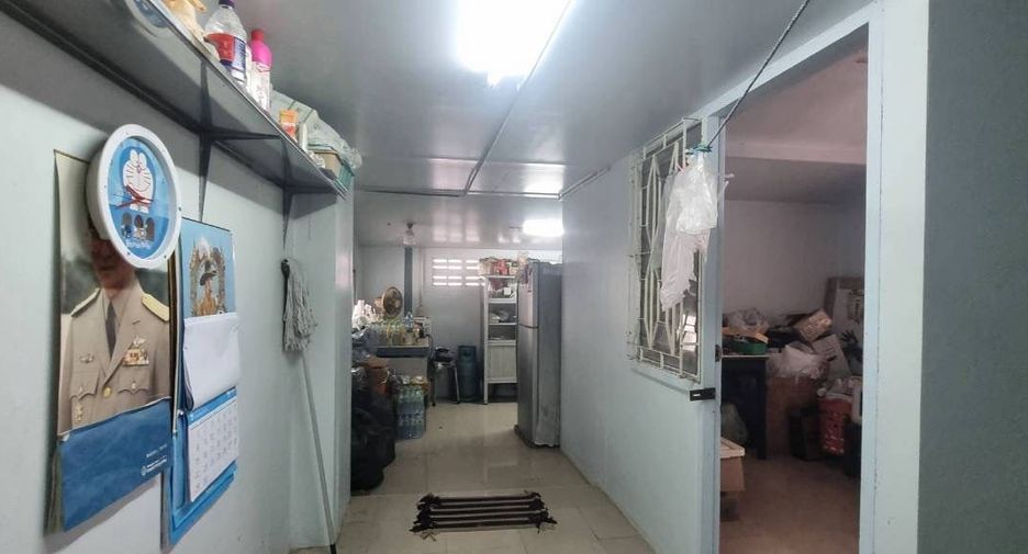 For rent and for sale 3 bedrooms house in Saphan Sung, Bangkok