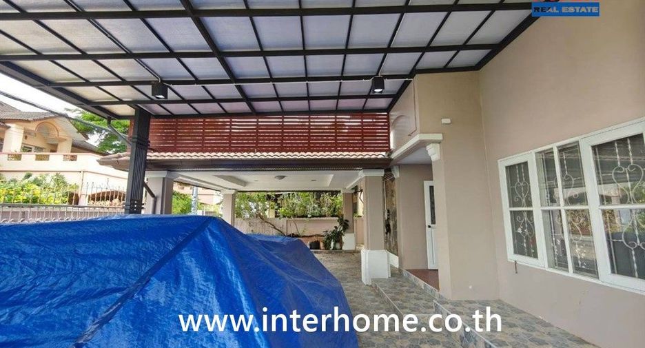Casa en venta de 4 habitaciones en Lat Krabang, Bangkok