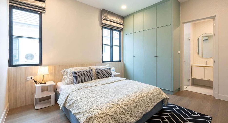 For rent and for sale 4 bedrooms house in Saphan Sung, Bangkok