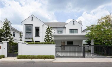 For rent and for sale 4 bedrooms house in Saphan Sung, Bangkok
