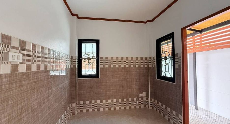 Haus zum Kauf mit 5 Zimmer in Nong Chok, Bangkok