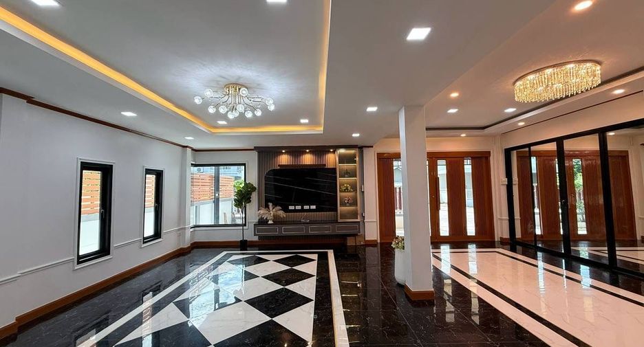 Haus zum Kauf mit 5 Zimmer in Nong Chok, Bangkok