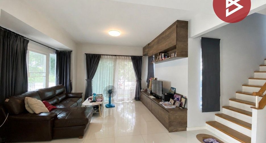 Casa en venta de 3 habitaciones en Bang Sao Thong, Samut Prakan