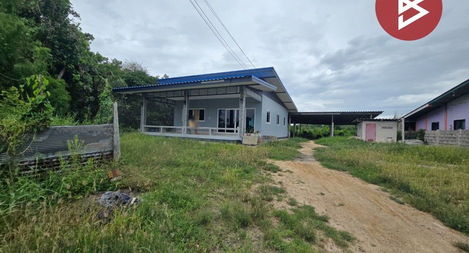 For sale 2 bedrooms house in Tha Yang, Phetchaburi