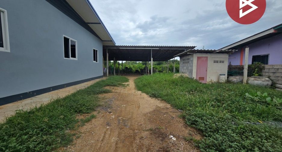 For sale 2 bedrooms house in Tha Yang, Phetchaburi
