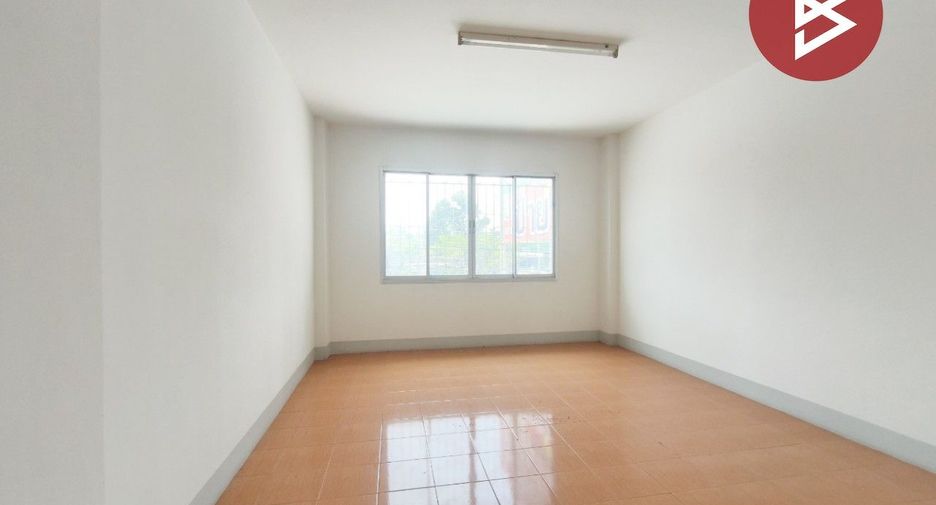 Local comercial en venta de 3 habitaciones en Tha Mai, Chanthaburi