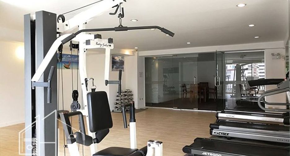 Wohnung zur Miete mit 3 Zimmer in Watthana, Bangkok
