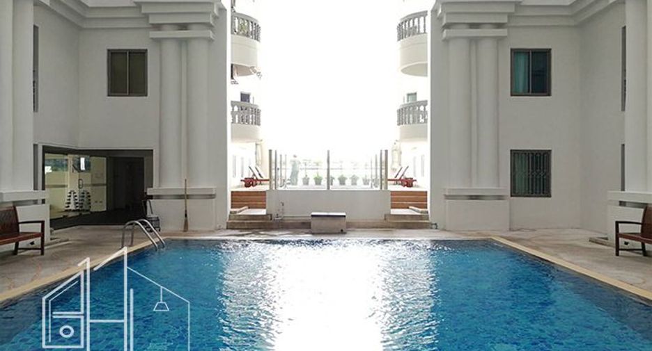 Wohnung zur Miete mit 3 Zimmer in Watthana, Bangkok