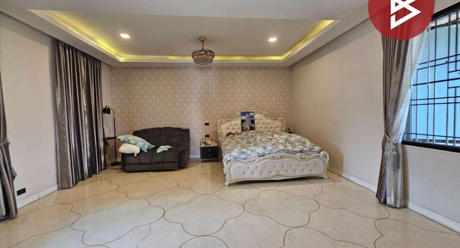 For sale 10 bedrooms retail Space in Mueang Pathum Thani, Pathum Thani