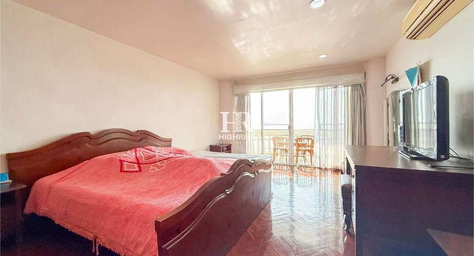 For sale 3 bedrooms condo in Bang Lamung, Chonburi