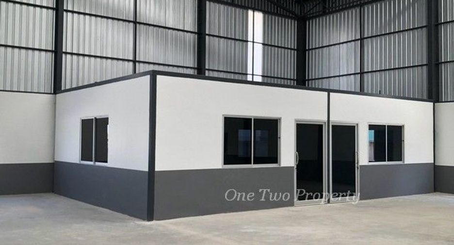 For sale warehouse in Ban Bueng, Chonburi