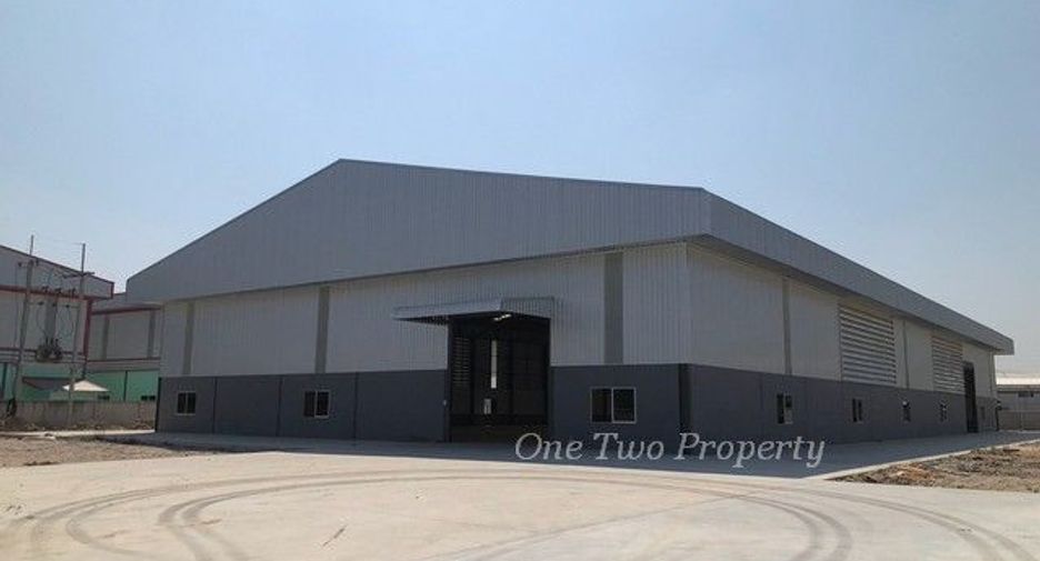 For sale warehouse in Ban Bueng, Chonburi