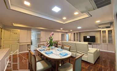 For rent 3 bedrooms apartment in Watthana, Bangkok