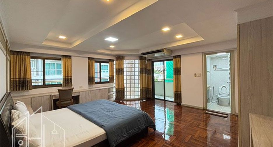 For rent 3 bedrooms apartment in Watthana, Bangkok