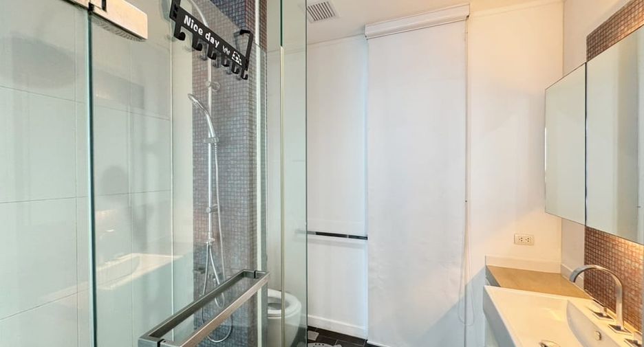 For rent 2 bedrooms condo in Bang Lamung, Chonburi