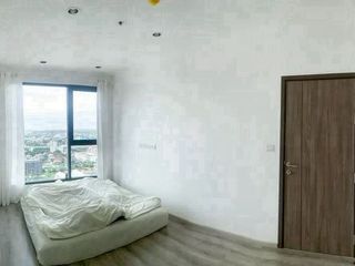 Condo en venta de 2 habitaciones en Bang Na, Bangkok