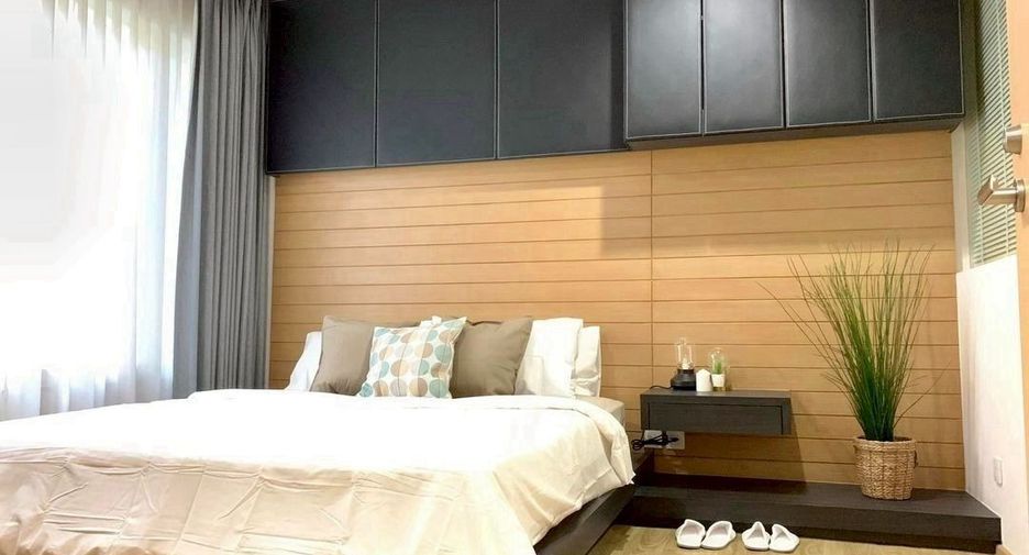 Condo en alquiler de 1 habitaciones en Khlong Toei, Bangkok