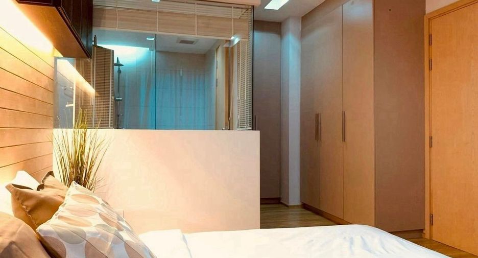 Condo en alquiler de 1 habitaciones en Khlong Toei, Bangkok